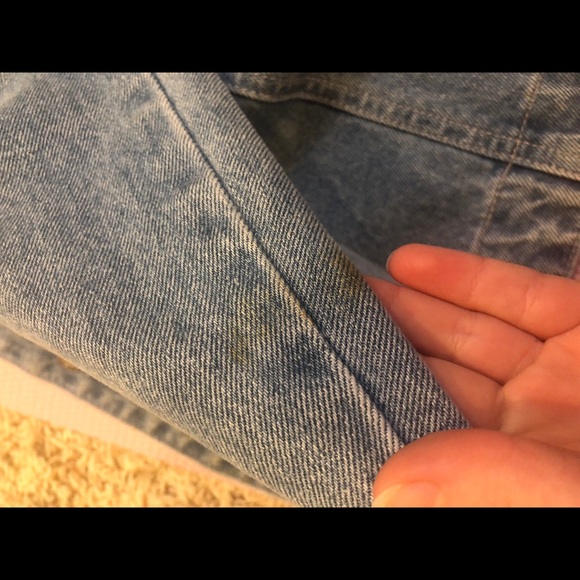 Jean Jacket with floral patches - Picture 9 of 9